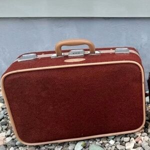 Vintage 1970's Skyway Brown Tweed Small Suitcase with Wheels